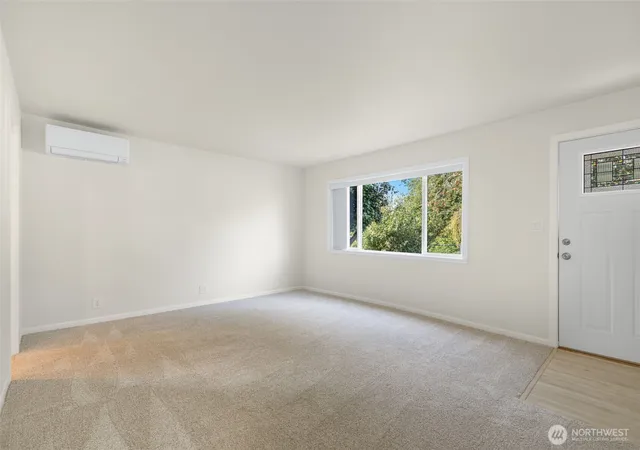 Photo 4 of Sale Pending at 12262 20th Avenue S, Seattle, WA 98168 | MLS# NWM2582033 | Listing updated on 2026-09-22