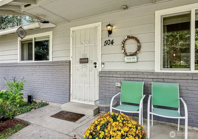 Photo 3 of Single family home for sale at 504 SE 104th Avenue, Vancouver, WA 98664 | MLS# NWM2582039 | Listing updated on 2026-09-24