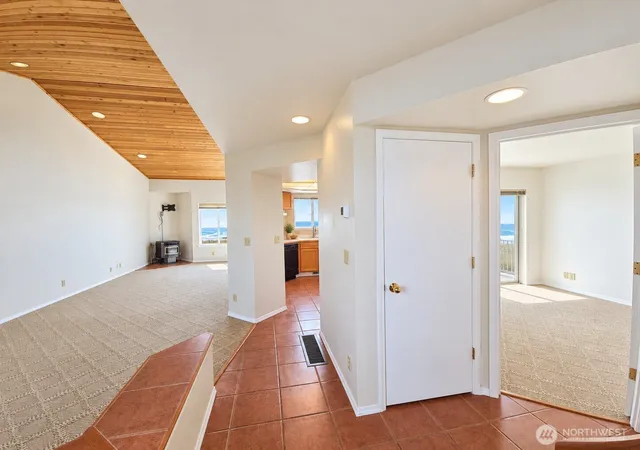 Photo 3 of Townhouse for sale at 1499 Diamond Head Ave Sw #2, Ocean Shores, WA 98569 | MLS# NWM2582042 | Listing updated on 2026-10-01