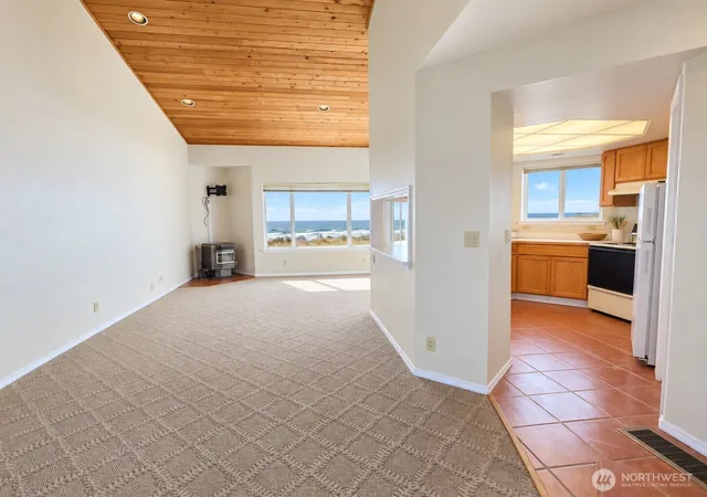 Photo 3 of Townhouse for sale at 1499 Diamond Head Ave SW #2, Ocean Shores, WA 98569 | MLS# NWM2582042 | Listing updated on 2026-10-01