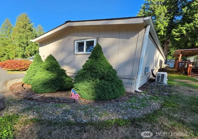 Manufactured home for sale at 23800 SE Tiger Mountain Rd W #14, Issaquah, WA 98027 | MLS# NWM2582044