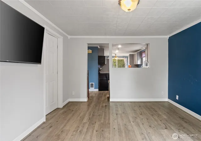 Photo 3 of Single family home for sale at 2524 Barnett St, Bremerton, WA 98310 | MLS# NWM2582045 | Listing updated on 2026-09-25