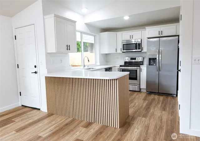 Photo 3 of Single family home for sale at 15804 86th Avenue Ct E, Puyallup, WA 98375 | MLS# NWM2582049 | Listing updated on 2026-09-25
