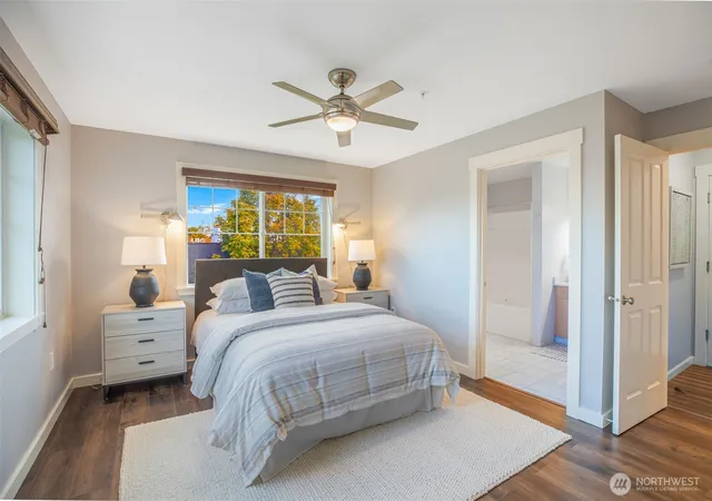 Photo 4 of Condo for sale at 107 Avenue 20th #401, Seattle, WA 98122 | MLS# NWM2582061 | Listing updated on 2026-10-02