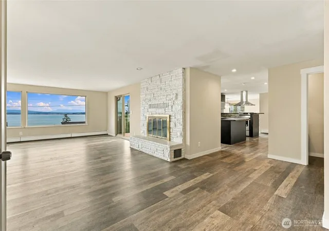 Photo 4 of Single family home for sale at 1462 SE Camano Dr, Camano Island, WA 98282 | MLS# NWM2582066 | Listing updated on 2026-10-01