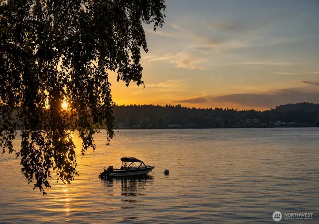 Photo 3 of Single family home for sale at 78 Point Fosdick Dr NW, Gig Harbor, WA 98335 | MLS# NWM2582071 | Listing updated on 2026-09-28