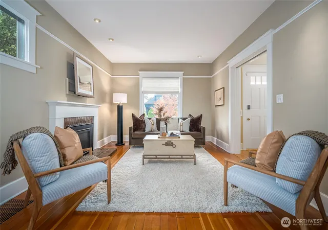 Photo 3 of Sale Pending at 2428 5th Avenue W, Seattle, WA 98119 | MLS# NWM2582097 | Listing updated on 2026-09-25