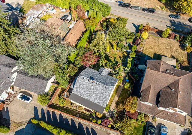 Photo 4 of Single family home for sale at 8012 Vernon Rd, Lake Stevens, WA 98258 | MLS# NWM2582098 | Listing updated on 2026-09-24