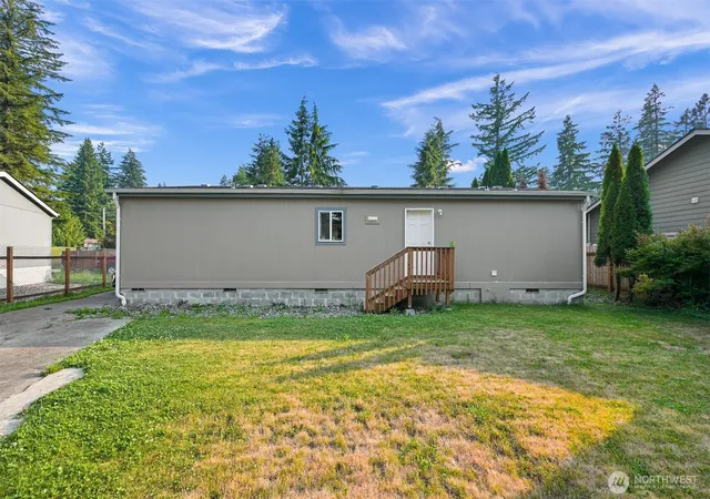 Photo 37 of Manufactured home for sale at 6236 Azure Way, Maple Falls, WA 98266 | MLS# NWM2582099 | Listing updated on 2026-10-03