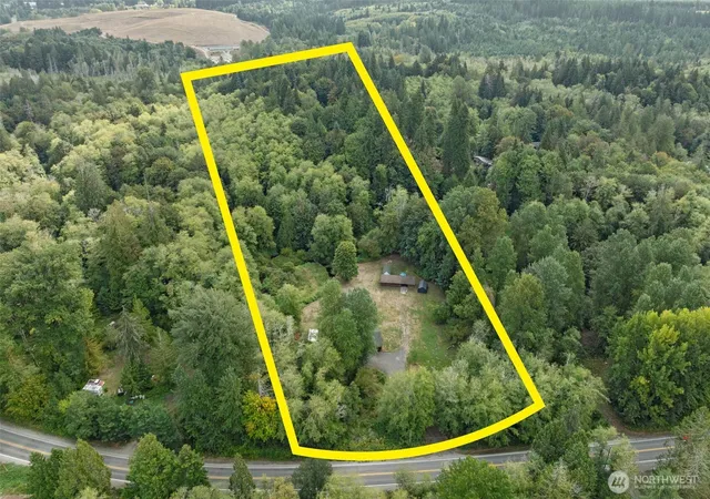Photo 3 of Single family home for sale at 11199 W Belfair Valley Rd, Bremerton, WA 98312 | MLS# NWM2582115 | Listing updated on 2026-09-30