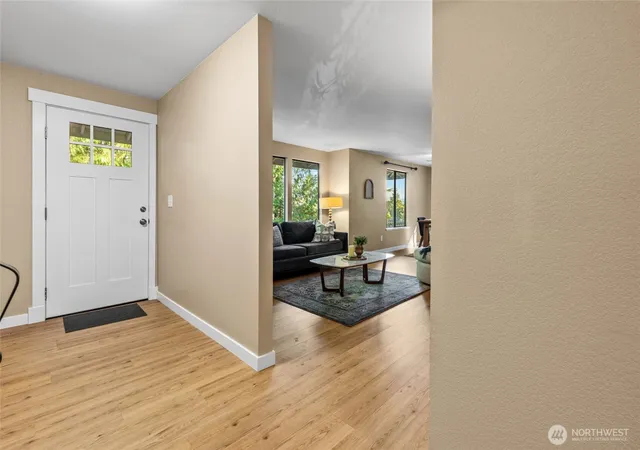 Photo 3 of Single family home for sale at 1117 Hopi Ln, Mount Vernon, WA 98273 | MLS# NWM2582116 | Listing updated on 2026-09-18