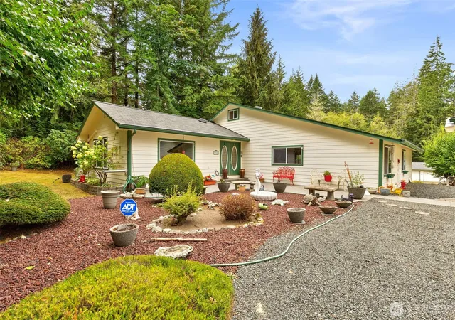 Photo 1 of Single family home for sale at 3320 Se Baker Rd, Port Orchard, WA 98367 | MLS# NWM2582121 | Listing updated on 2026-10-06