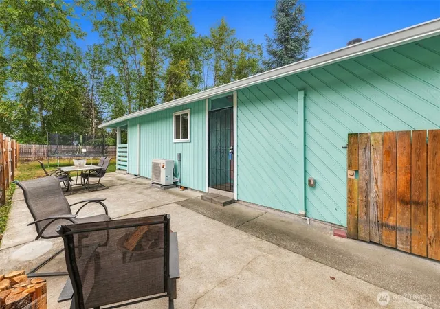 Photo 3 of Single family home for sale at 9001 E East, Tacoma, WA 98445 | MLS# NWM2582143 | Listing updated on 2026-09-30