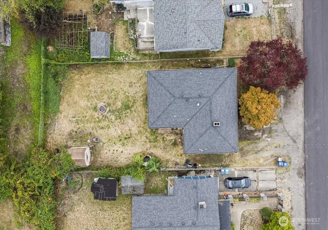 Photo 3 of Sale Pending at 29440 18th Avenue S, Federal Way, WA 98003 | MLS# NWM2582168 | Listing updated on 2026-09-18