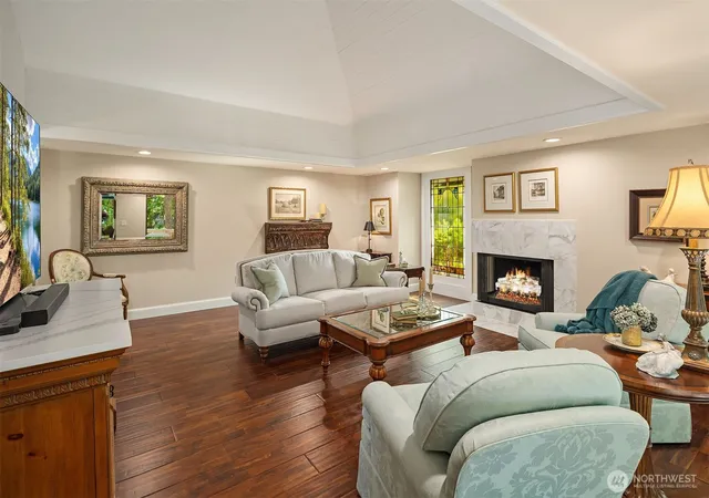 Photo 4 of Single family home for sale at 2511 131st Place NE, Bellevue, WA 98005 | MLS# NWM2582178 | Listing updated on 2026-09-29