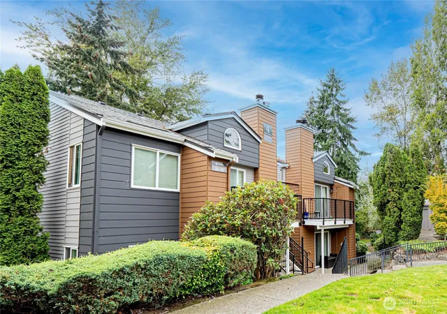 Photo 1 of Condo for sale at 2609 S 272nd Street #33, Kent, WA 98032 | MLS# NWM2582181 | Listing updated on 2026-10-01