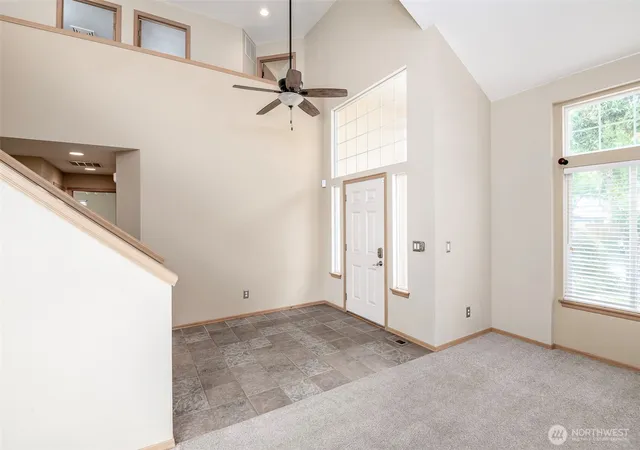 Photo 3 of Contingent at 5123 Quincy Ave Se, Auburn, WA 98092 | MLS# NWM2582184 | Listing updated on 2026-09-30