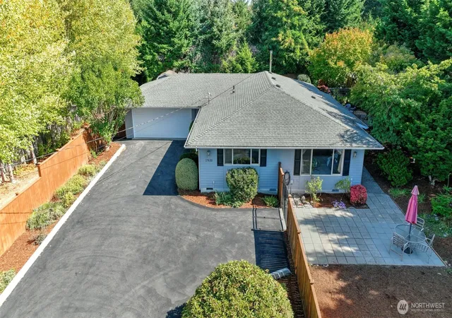 Photo 2 of Sale Pending at 17630 86th Avenue Ne, Bothell, WA 98011 | MLS# NWM2582189 | Listing updated on 2026-10-03