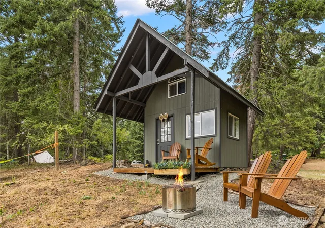 Photo 2 of Land for sale at 1000 Heron Dr, Cle Elum, WA 98922 | MLS# NWM2582203 | Listing updated on 2026-09-22