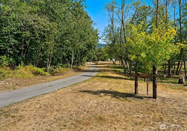 Photo 3 of Single family home for sale at 41328 305th Avenue SE, Enumclaw, WA 98022 | MLS# NWM2582211 | Listing updated on 2026-09-22