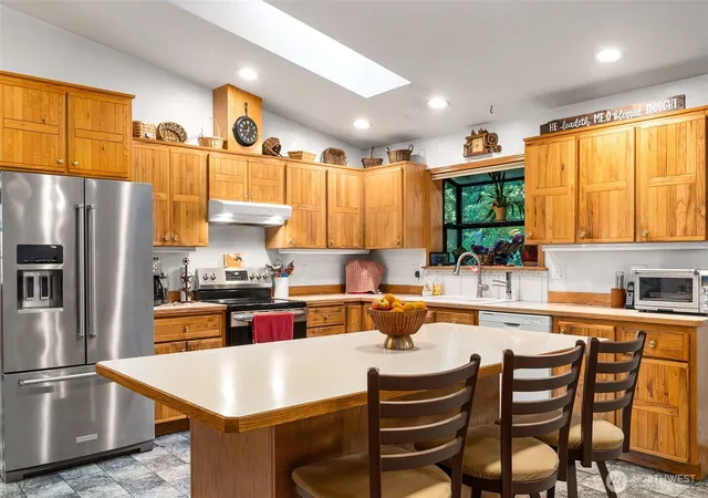 Photo 3 of Single family home for sale at 17104 Old Hwy 99, Tenino, WA 98589 | MLS# NWM2582214 | Listing updated on 2026-09-26