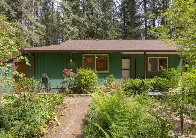 Photo 2 of Single family home for sale at 7375 Mt Baker Hwy, Maple Falls, WA 98266 | MLS# NWM2582221 | Listing updated on 2026-09-25