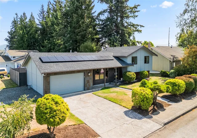 Photo 1 of Sale Pending at 1150 Garden Dr, Lynden, WA 98264 | MLS# NWM2582256 | Listing updated on 2026-10-24