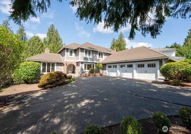 Photo 1 of Single family home for sale at 14017 205th Avenue Ne, Woodinville, WA 98077 | MLS# NWM2582274 | Listing updated on 2026-10-02
