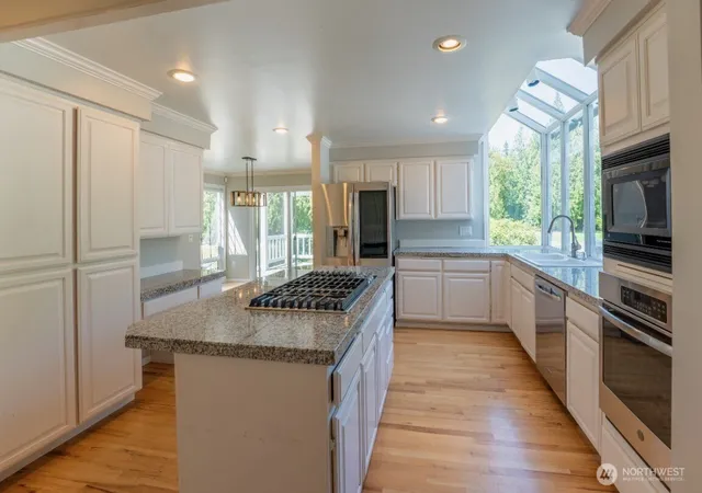 Photo 4 of Single family home for sale at 14017 205th Avenue NE, Woodinville, WA 98077 | MLS# NWM2582274 | Listing updated on 2026-10-02