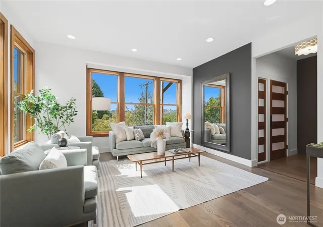Photo 3 of Sale Pending at 826 30th Avenue, Seattle, WA 98122 | MLS# NWM2582277 | Listing updated on 2026-09-23