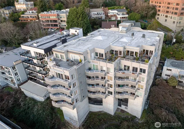 Photo 2 of Condo for sale at 601 W Mercer Pl #301, Seattle, WA 98119 | MLS# NWM2582285 | Listing updated on 2026-09-22