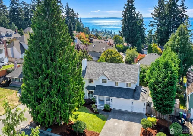 Photo 2 of Single family home for sale at 10530 59th Avenue W, Mukilteo, WA 98275 | MLS# NWM2582298 | Listing updated on 2026-09-29