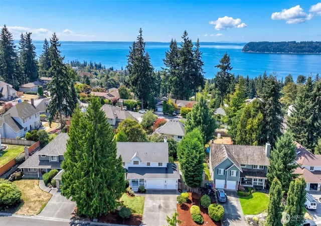 Photo 3 of Single family home for sale at 10530 59th Avenue W, Mukilteo, WA 98275 | MLS# NWM2582298 | Listing updated on 2026-09-29