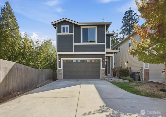 Photo 2 of Single family home for sale at 6614 Kayak Pl Nw, Bremerton, WA 98311 | MLS# NWM2582307 | Listing updated on 2026-09-21