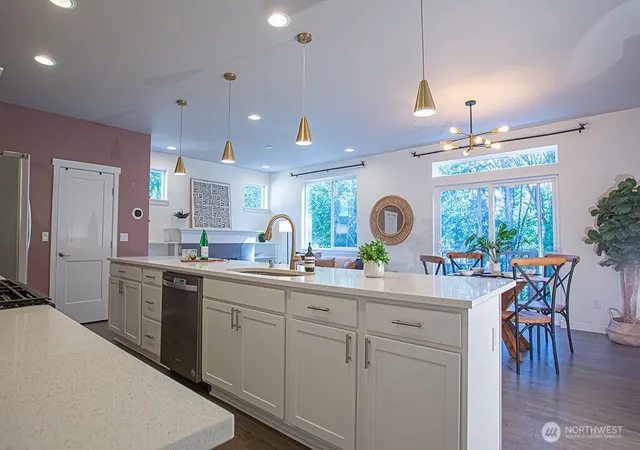 Photo 4 of Single family home for sale at 6614 Kayak Pl NW, Bremerton, WA 98311 | MLS# NWM2582307 | Listing updated on 2026-09-21
