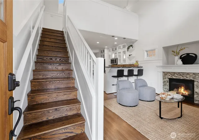 Photo 3 of Sale Pending at 1615 A 21st Ave, Seattle, WA 98122 | MLS# NWM2582315 | Listing updated on 2026-09-30