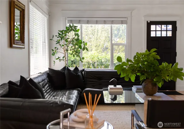 Photo 1 of Single family home for sale at 716 32nd Avenue, Seattle, WA 98122 | MLS# NWM2582322 | Listing updated on 2026-10-01