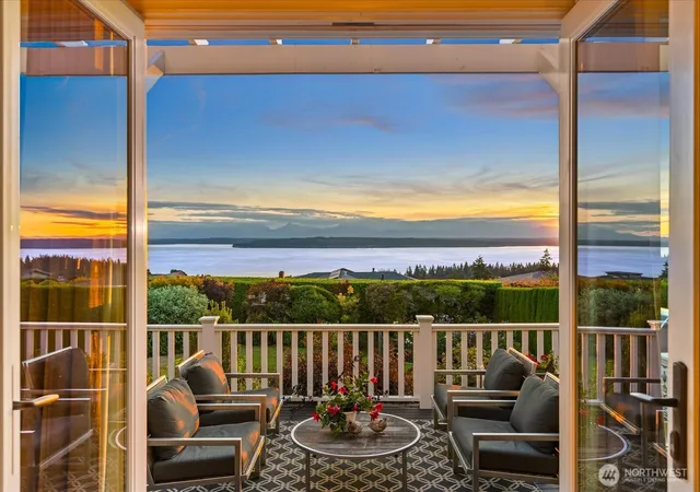 Single family home for sale at 18311 8th Avenue NW, Shoreline, WA 98177 | MLS# NWM2582331