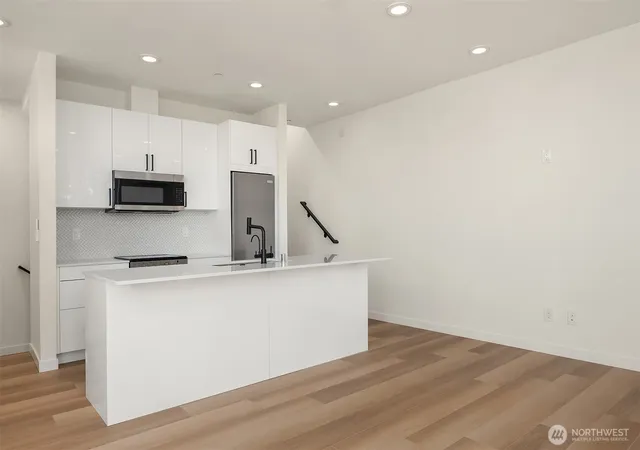 Photo 4 of Townhouse for sale at 8316 Mary Ave NW #B, Seattle, WA 98117 | MLS# NWM2582334 | Listing updated on 2026-09-23