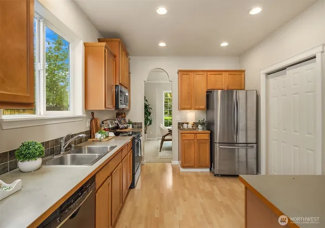 Photo 4 of Single family home for sale at 13906 172nd Street Ct E, Puyallup, WA 98374 | MLS# NWM2582336 | Listing updated on 2026-09-17