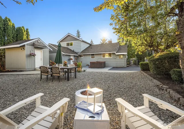 Photo 1 of Single family home for sale at 11902 21st Avenue Sw, Burien, WA 98146 | MLS# NWM2582337 | Listing updated on 2026-09-29