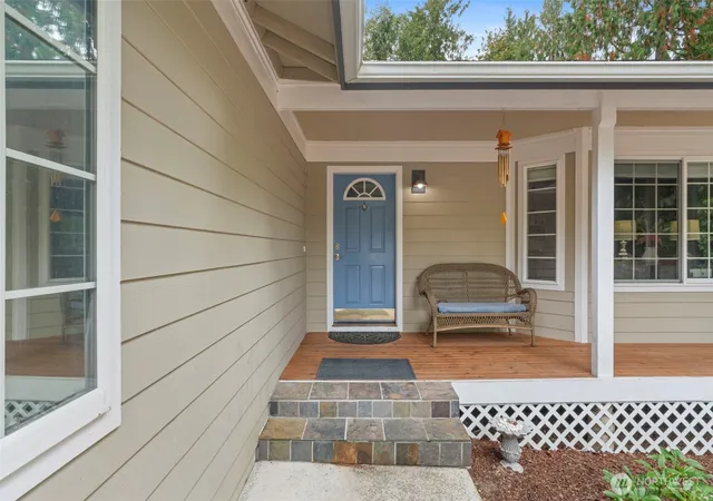 Photo 3 of Single family home for sale at 10 Clipper Ln, Port Ludlow, WA 98365 | MLS# NWM2582343 | Listing updated on 2026-10-02