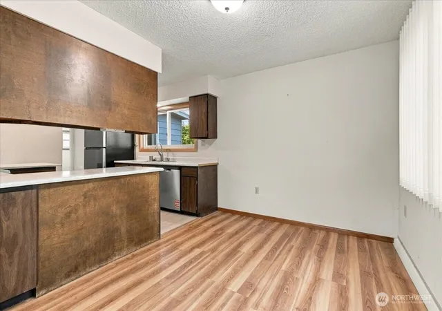 Photo 4 of Sale Pending at 103 Electric Blvd, Electric City, WA 99123 | MLS# NWM2582354 | Listing updated on 2026-09-22