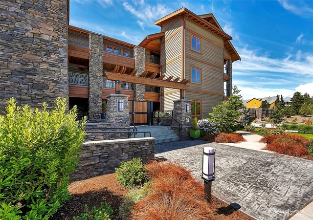 Photo 2 of Condo for sale at 9535 Semiahmoo Pkwy #B303, Blaine, WA 98230 | MLS# NWM2582356 | Listing updated on 2026-10-01