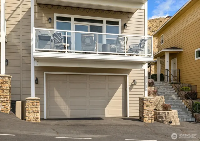 Photo 2 of Single family home for sale at 23307 Sunserra Loop Nw, Quincy, WA 98848 | MLS# NWM2582357 | Listing updated on 2026-10-02