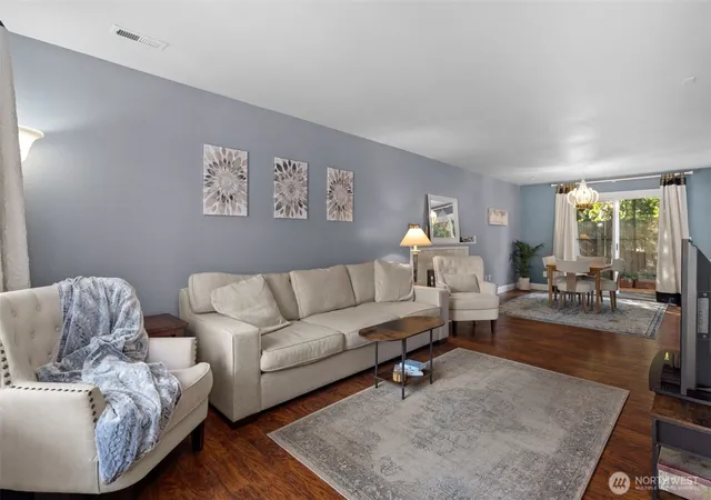 Photo 3 of Single family home for sale at 3111 154th Street Sw, Lynnwood, WA 98087 | MLS# NWM2582359 | Listing updated on 2026-09-29