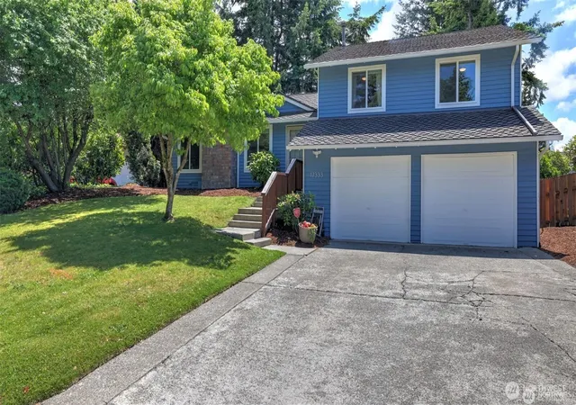 Photo 3 of Single family home for sale at 17333 160th Avenue SE, Renton, WA 98058 | MLS# NWM2582363 | Listing updated on 2026-09-25