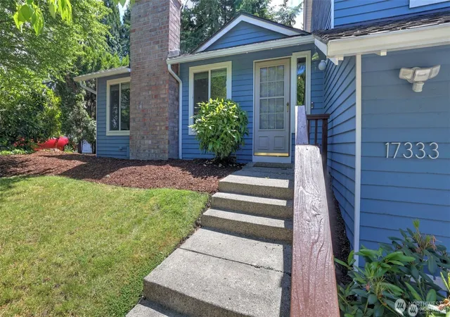 Photo 4 of Single family home for sale at 17333 160th Avenue SE, Renton, WA 98058 | MLS# NWM2582363 | Listing updated on 2026-09-25