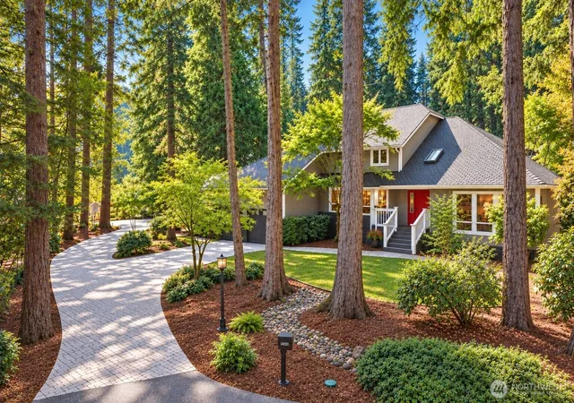 Photo 1 of Single family home for sale at 13605 Ne 48th Place, Bellevue, WA 98005 | MLS# NWM2582372 | Listing updated on 2026-10-03