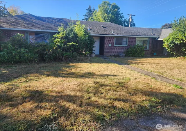 Photo 1 of Single family home for sale at 1617 Sw Grandview Ave, Chehalis, WA 98532 | MLS# NWM2582388 | Listing updated on 2026-09-18